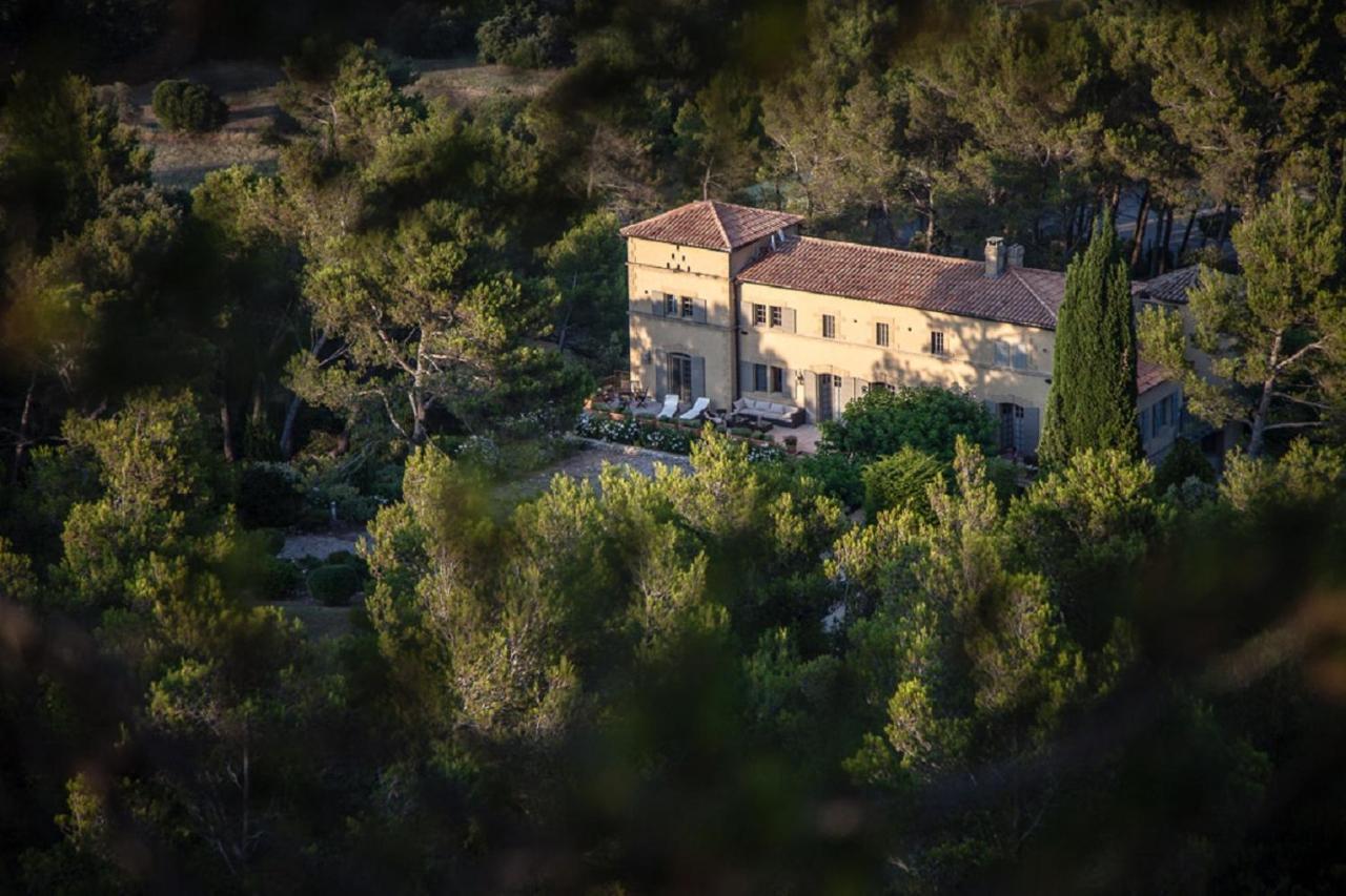 Domaine De La Tourelle Оргон Экстерьер фото
