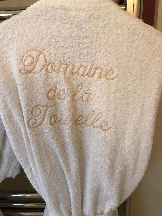 Domaine De La Tourelle Оргон Экстерьер фото